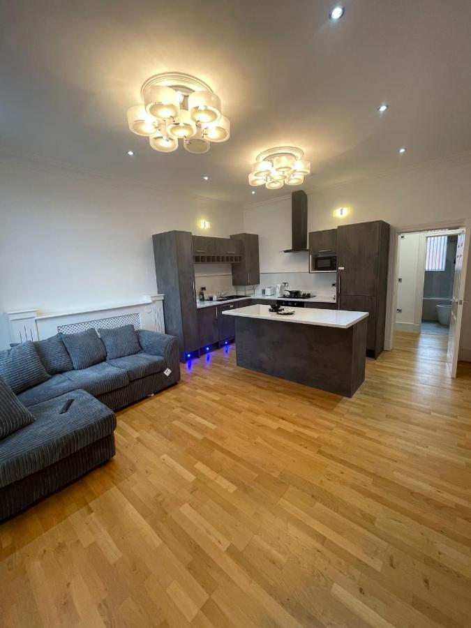 Luxury Apartment Apt5 Вулвергемптон Экстерьер фото